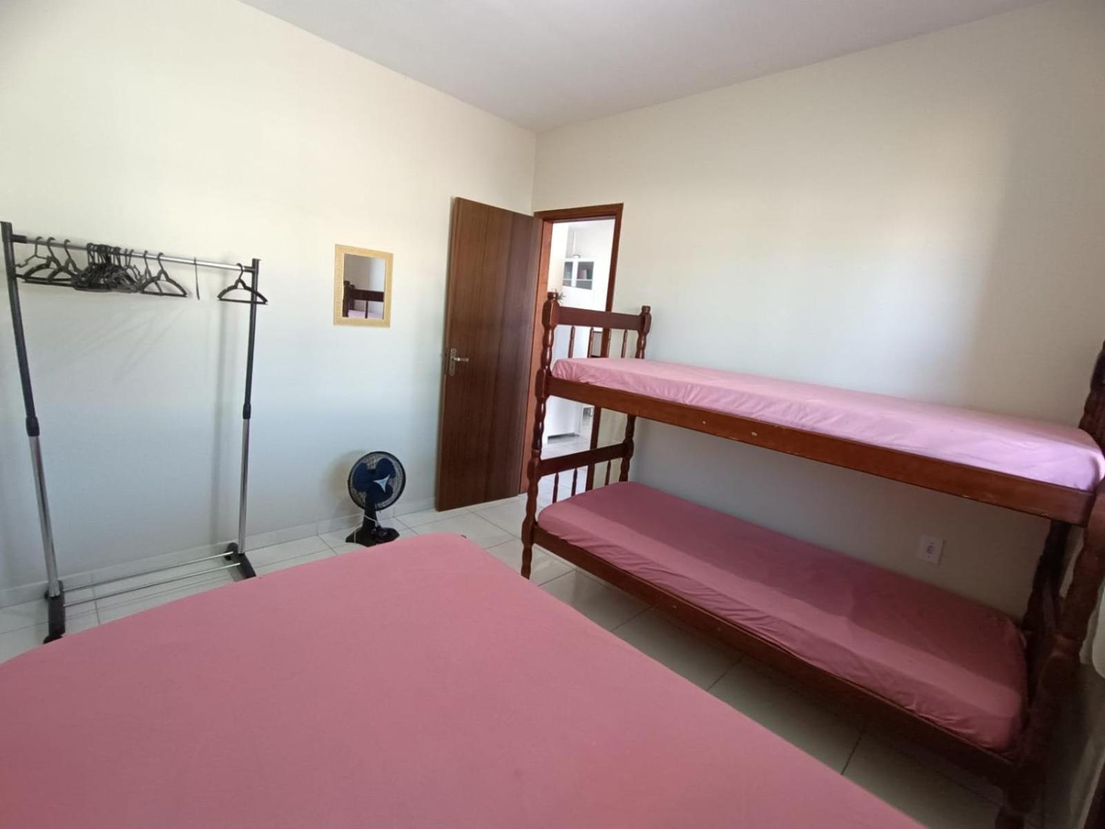 Excelente Casa Na Em Pr. 600 Metros Da Praia. Holiday home Matinhos